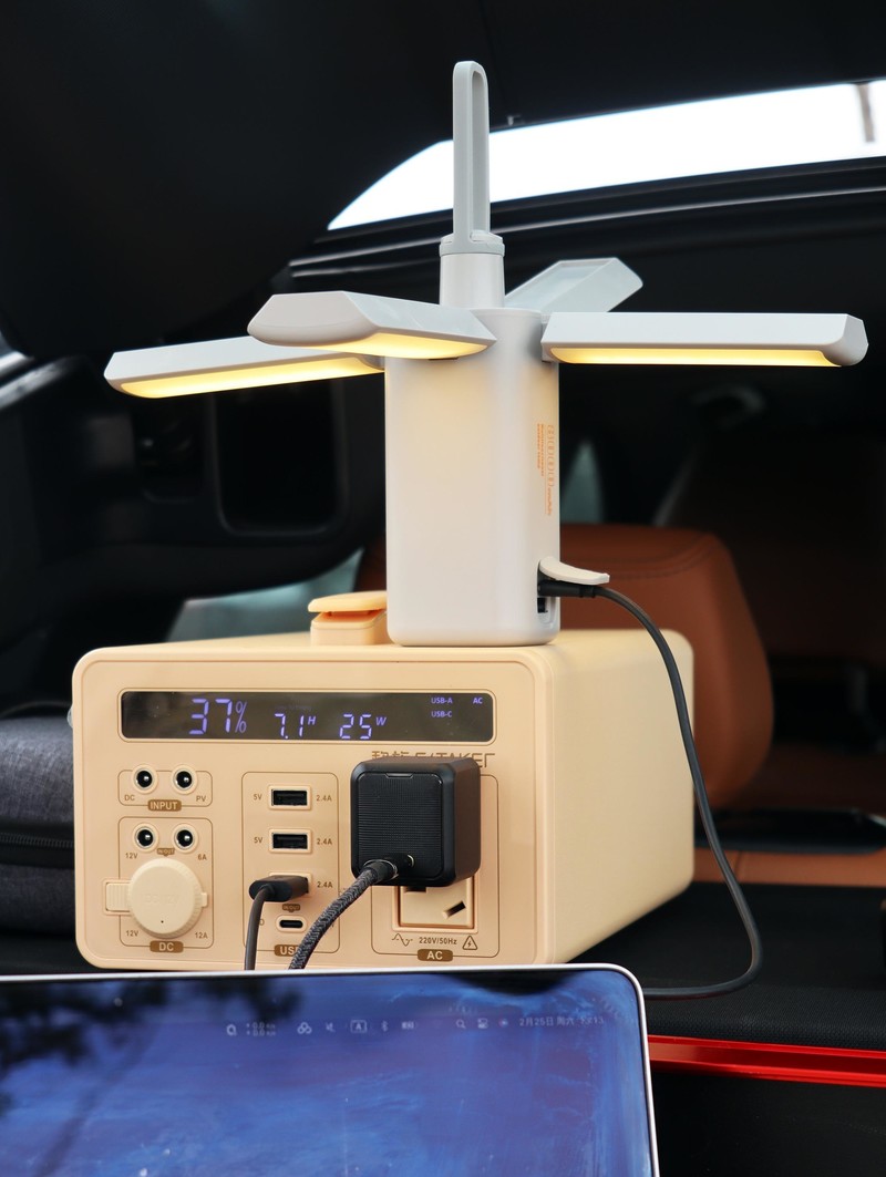 驱车200公里自驾橘子洲头 移族P800户外电源一路护航