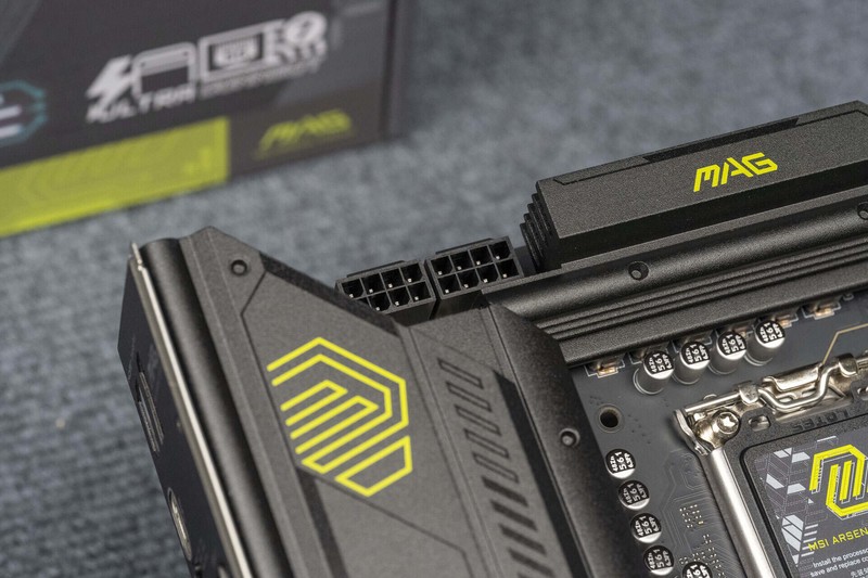 更实惠的酷睿Ultra 200S座驾来了，微星MAG B860M MORTAR WIFI主板开箱