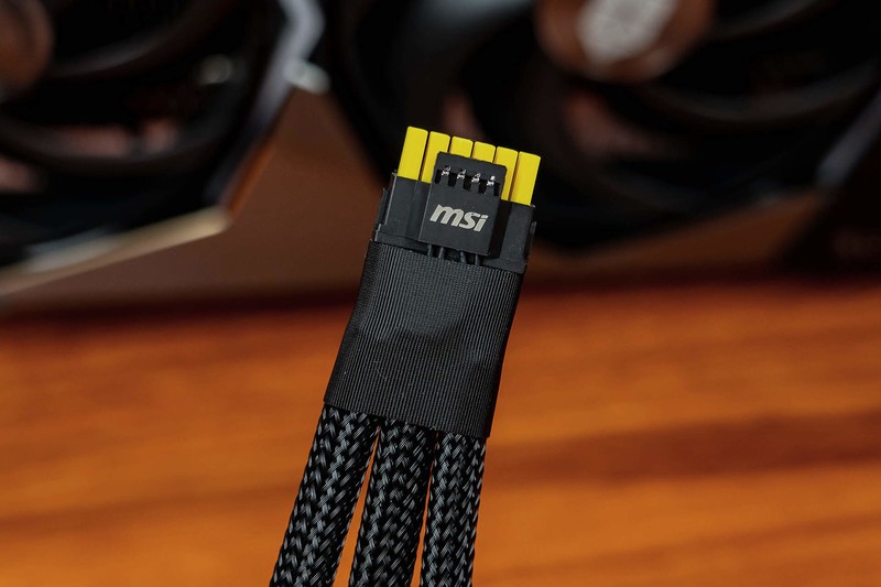 战力超群的六边形战士，微星RTX 5080 SUPRIM超龙SOC深度体验