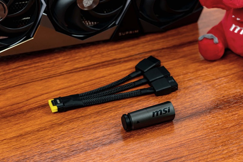 战力超群的六边形战士，微星RTX 5080 SUPRIM超龙SOC深度体验