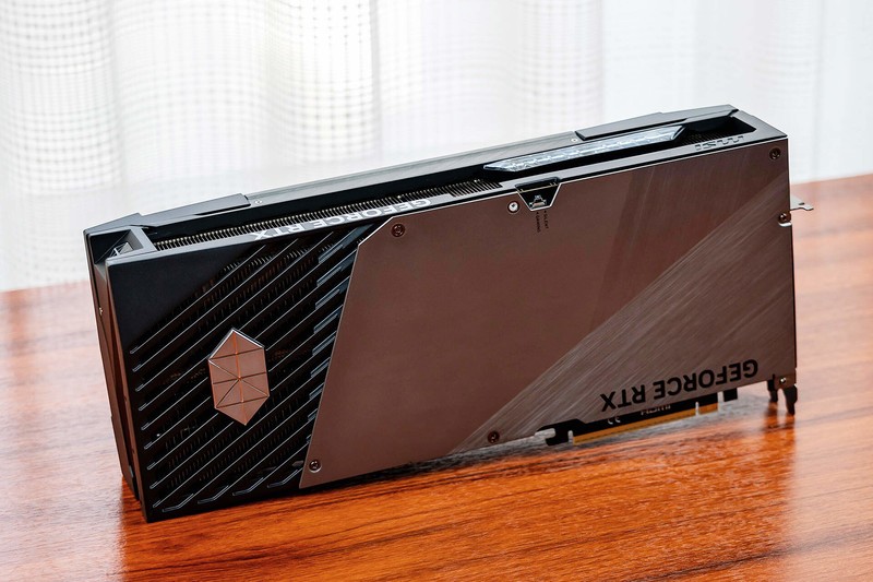 战力超群的六边形战士，微星RTX 5080 SUPRIM超龙SOC深度体验