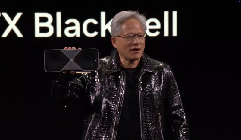 战力超群的六边形战士，微星RTX 5080 SUPRIM超龙SOC深度体验