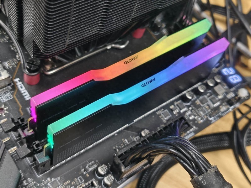 D5市场变天！光威龙武RGB 24×2内存，如何用「黄金容量」逆袭？