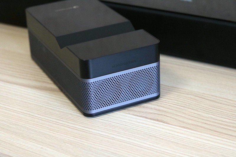 上网课新方式，慧示碰碰投P9超短焦投影仪，离墙45cm投百寸画面