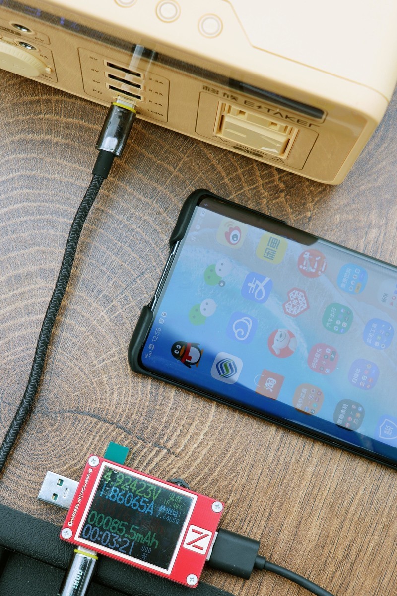 驱车200公里自驾橘子洲头 移族P800户外电源一路护航