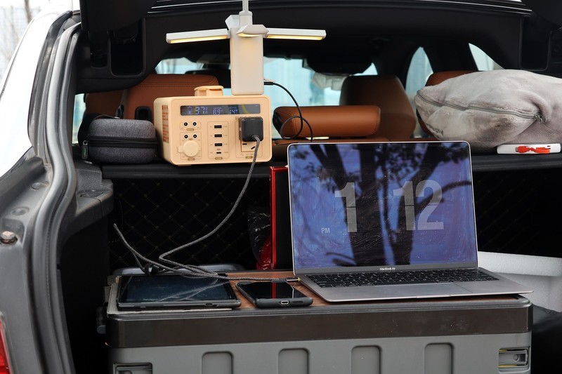 驱车200公里自驾橘子洲头 移族P800户外电源一路护航