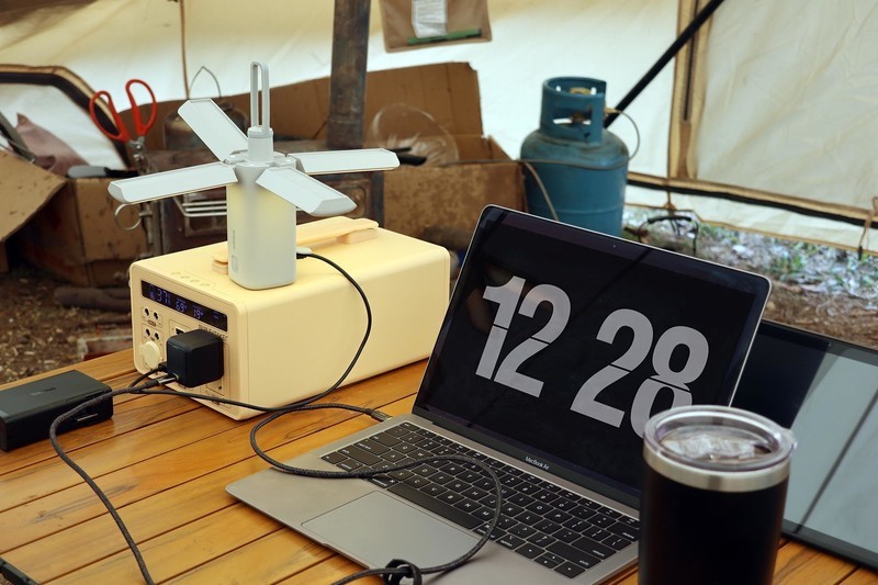 驱车200公里自驾橘子洲头 移族P800户外电源一路护航