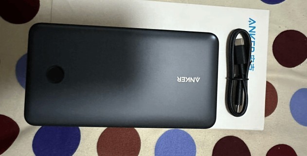 买充电宝最关键的是看什么？这几个充电宝选购攻略不能错过！