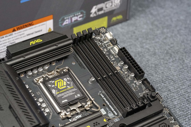 更实惠的酷睿Ultra 200S座驾来了，微星MAG B860M MORTAR WIFI主板开箱