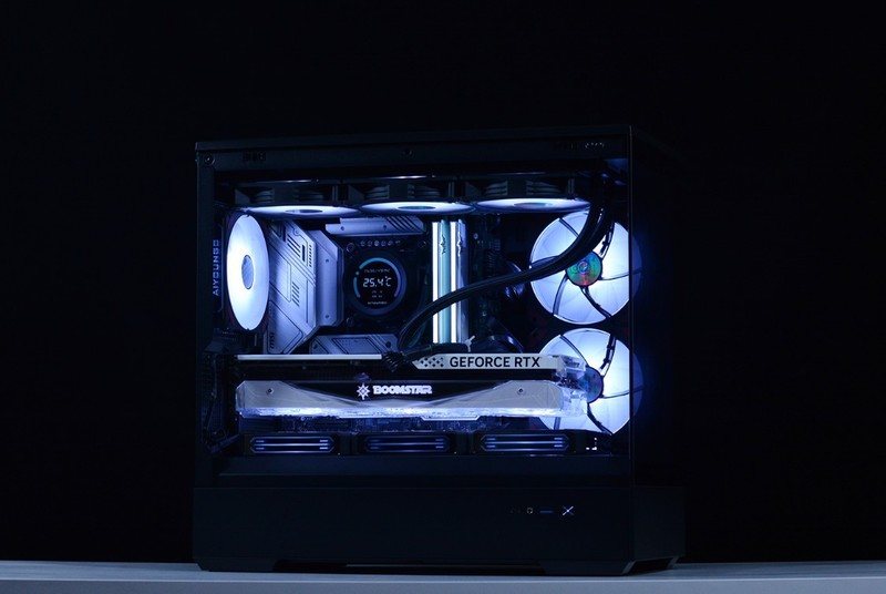 开机看灯效，关机看镜面：全新爱国者星璨岚黑镜机箱+13700KF+4070Ti装机