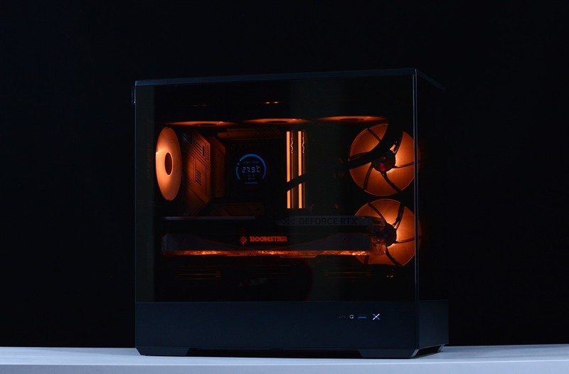 开机看灯效，关机看镜面：全新爱国者星璨岚黑镜机箱+13700KF+4070Ti装机