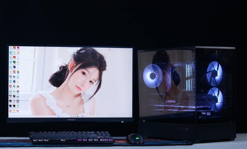 开机看灯效，关机看镜面：全新爱国者星璨岚黑镜机箱+13700KF+4070Ti装机