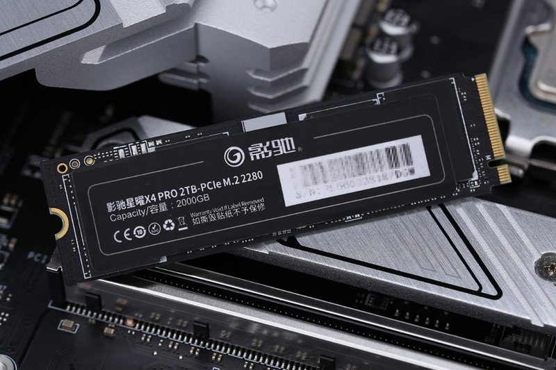 开机看灯效，关机看镜面：全新爱国者星璨岚黑镜机箱+13700KF+4070Ti装机