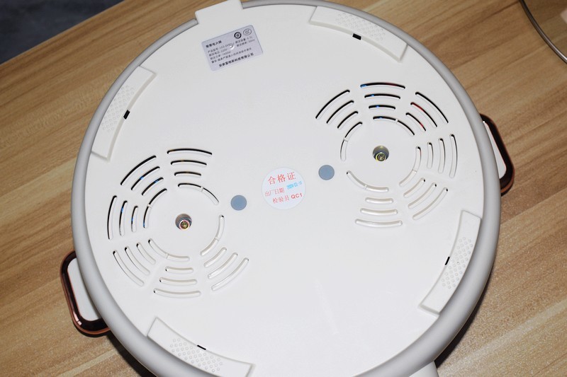 一锅两味，尽享美味 LEGUS雷格斯分区独立控温鸳鸯电火锅