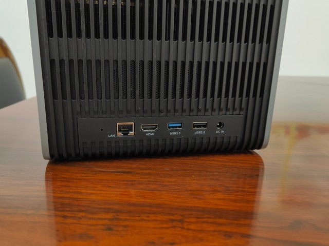 新品办公投影更智能 解决传统会议投影仪痛点