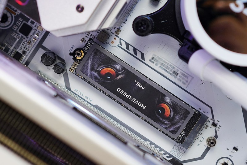 4TB PCIe 4.0 SSD只要千元以内，移速黑豹把固态硬盘卷出新高度