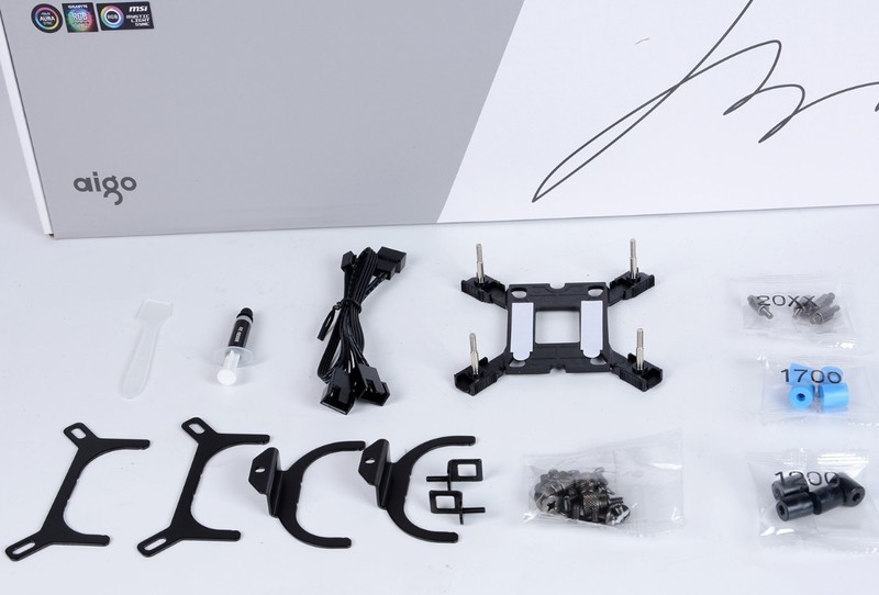 开机看灯效，关机看镜面：全新爱国者星璨岚黑镜机箱+13700KF+4070Ti装机