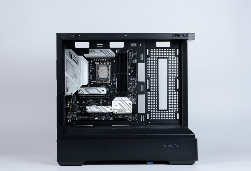 开机看灯效，关机看镜面：全新爱国者星璨岚黑镜机箱+13700KF+4070Ti装机