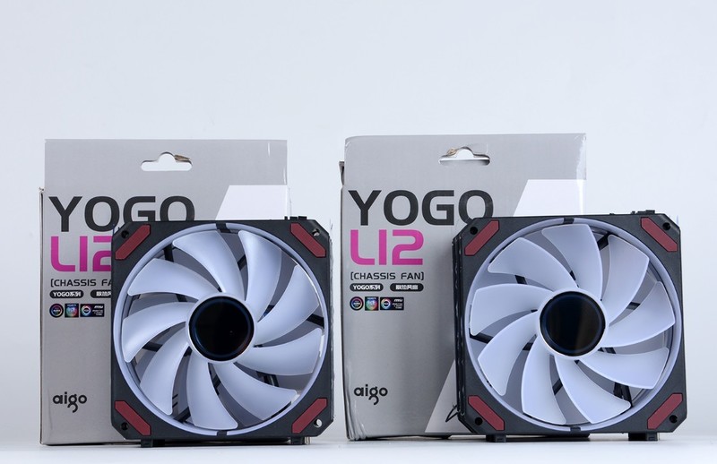 开机看灯效，关机看镜面：全新爱国者星璨岚黑镜机箱+13700KF+4070Ti装机