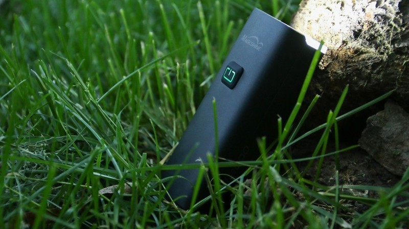 迈极炫RN3000自行车灯：3000流明、62小时续航，还能当充电宝