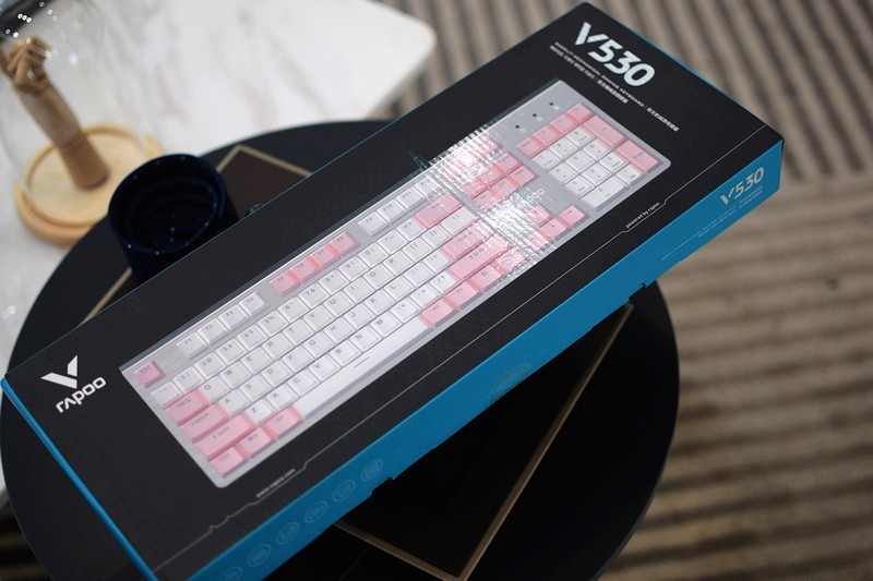 自主银轴防尘防水 雷柏V530防水背光游戏机械键盘