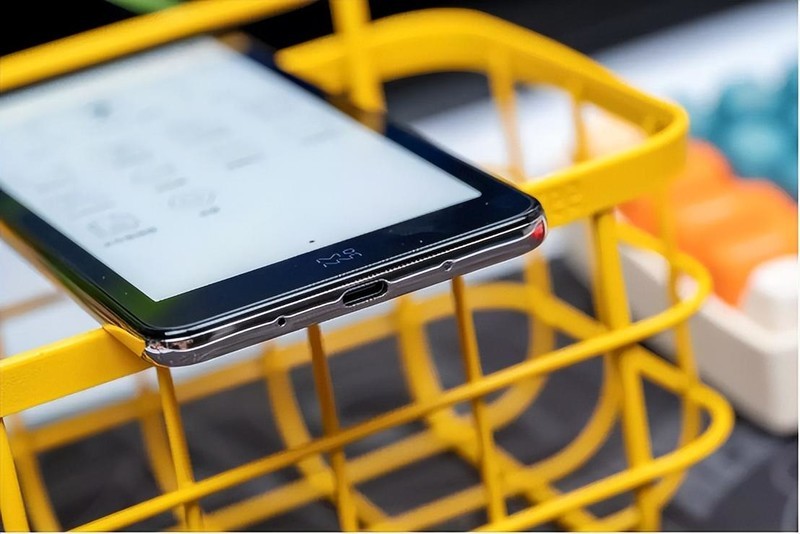 用过墨案迷你阅Plus，我甚至想要扔掉智能手机，回归原始阅读生活