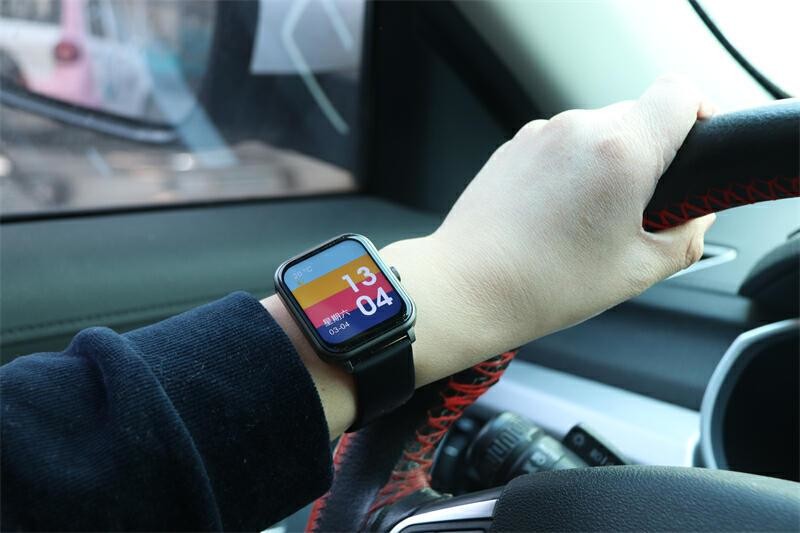 支持百种运动检测，IPX8级防水长续航，QCY Watch GTS智能手表体验