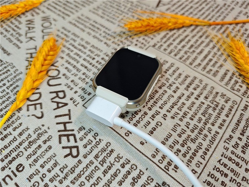 米兔儿童手表S1：智能成长伙伴，守护未来的探索者