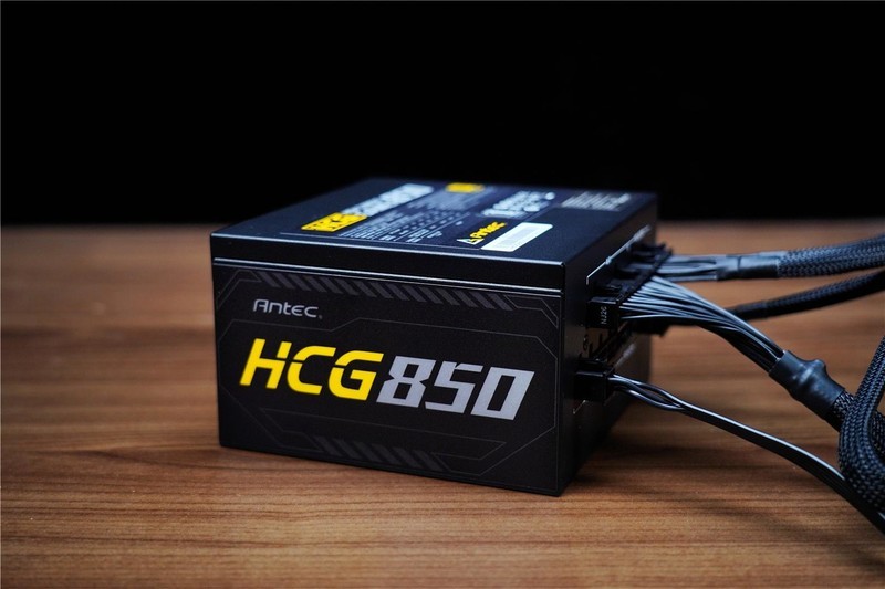 新机分享，能玩游戏能办公，七彩虹CVN Z690M主板这个“地基”不错