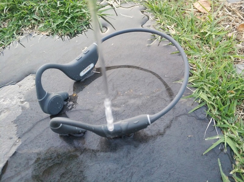 一路享受不间断的音乐乐趣，南.卡Runner Pro4骨传导耳机