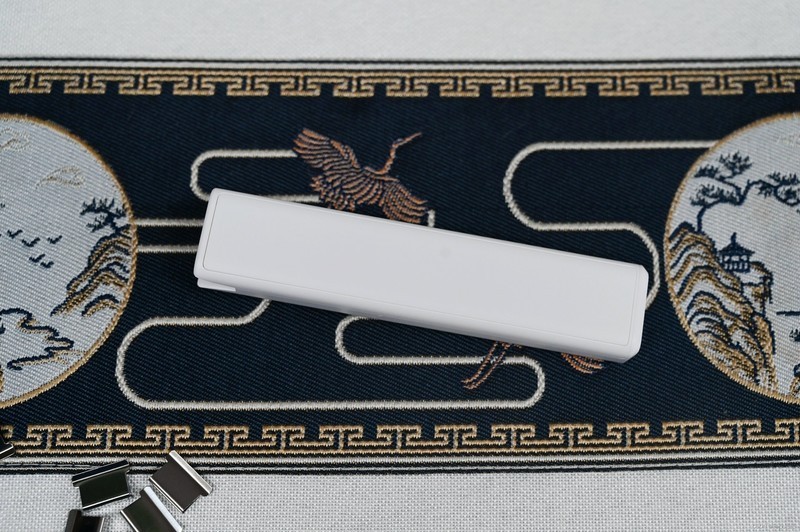 文件装订的好装备，一推就搞定，米家咔咔爽推夹器上手