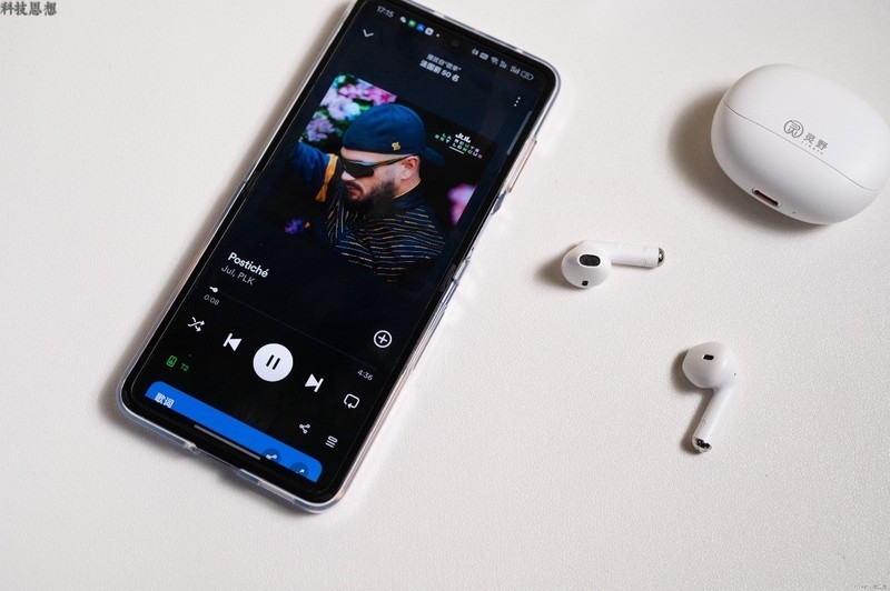 灵巧的百元音乐耳机，续航超长自带APP，灵野T2体验
