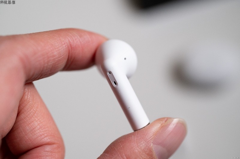 灵巧的百元音乐耳机，续航超长自带APP，灵野T2体验