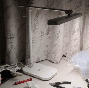 哪个牌子的护眼灯比较好？十大畅销护眼台灯品牌推荐，倾心分享