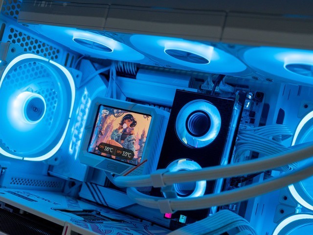 游戏帧数一键暴涨，英特尔IPO体验分享