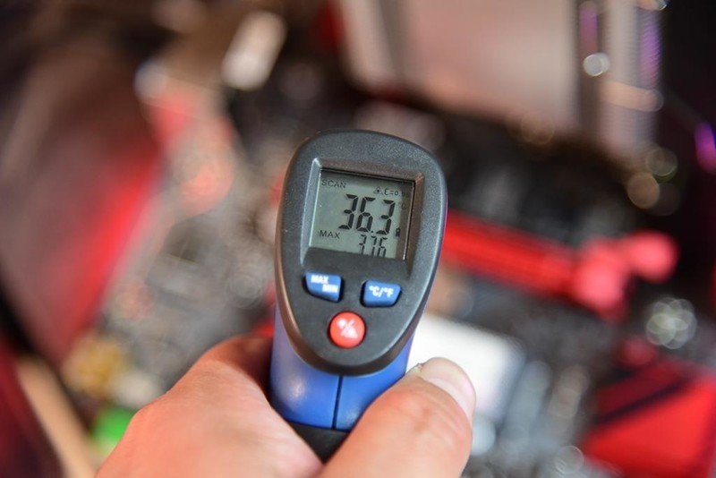 从性能到温度！树立长江存储新标准，宏碁掠夺者GM7全方面评测！