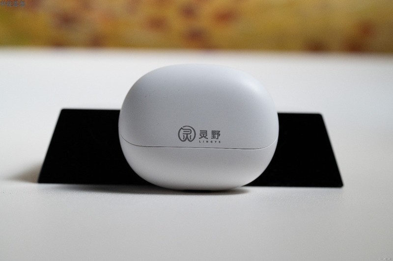 灵巧的百元音乐耳机，续航超长自带APP，灵野T2体验