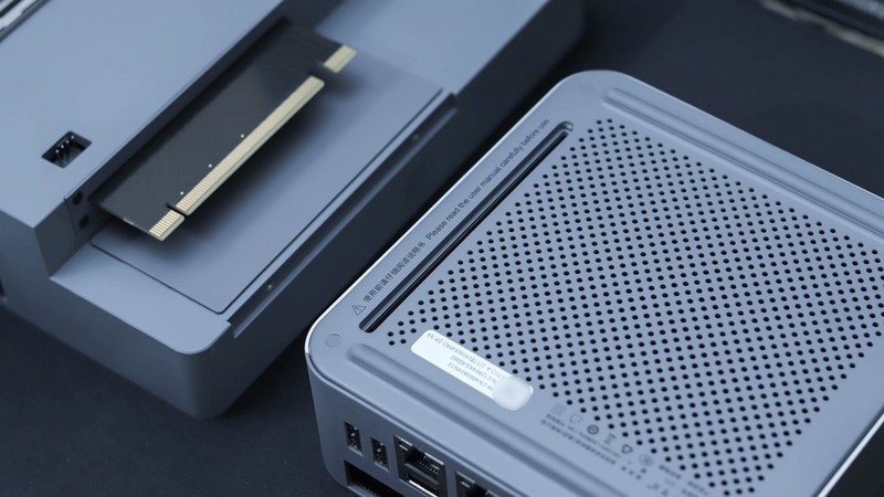 这才是迷你主机应有的样子，零刻GTi12 Ultra配显卡扩展坞，没短板！