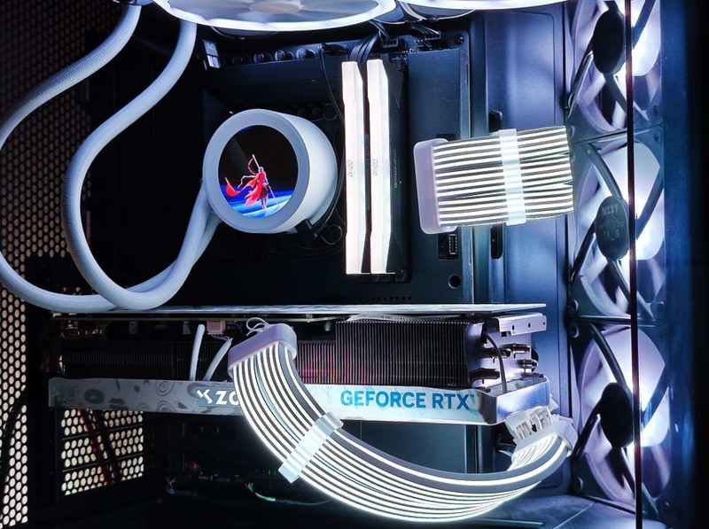 深度评测丨 RTX 4070 SUPER应该是5000元以内最香游戏显卡吧？