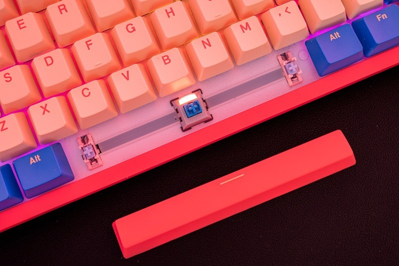 三段PBT键帽五代客制光轴，思巴达长剑机械键盘玩转五行轴