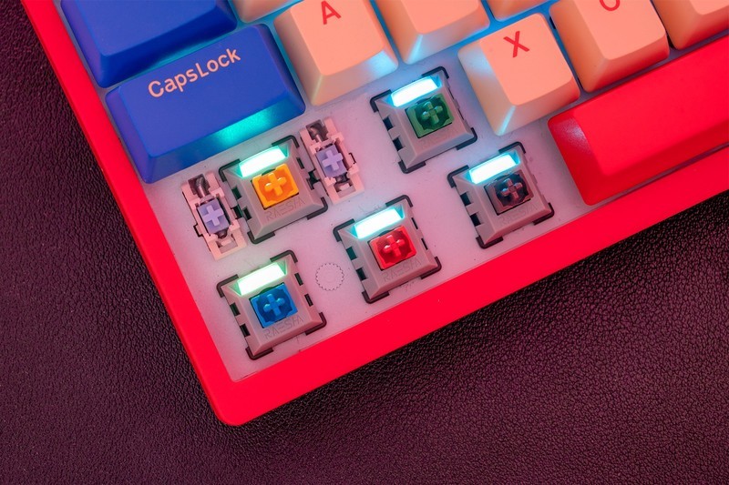 三段PBT键帽五代客制光轴，思巴达长剑机械键盘玩转五行轴