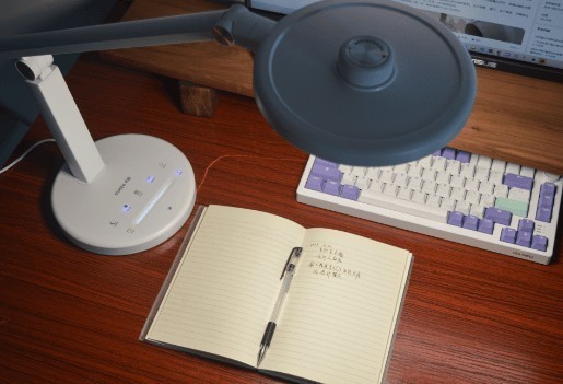 护眼灯是智商税吗？严谨提防护眼灯购买的四大套路！