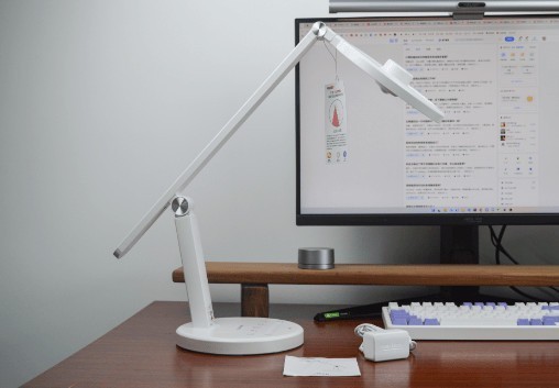 护眼灯是智商税吗？严谨提防护眼灯购买的四大套路！