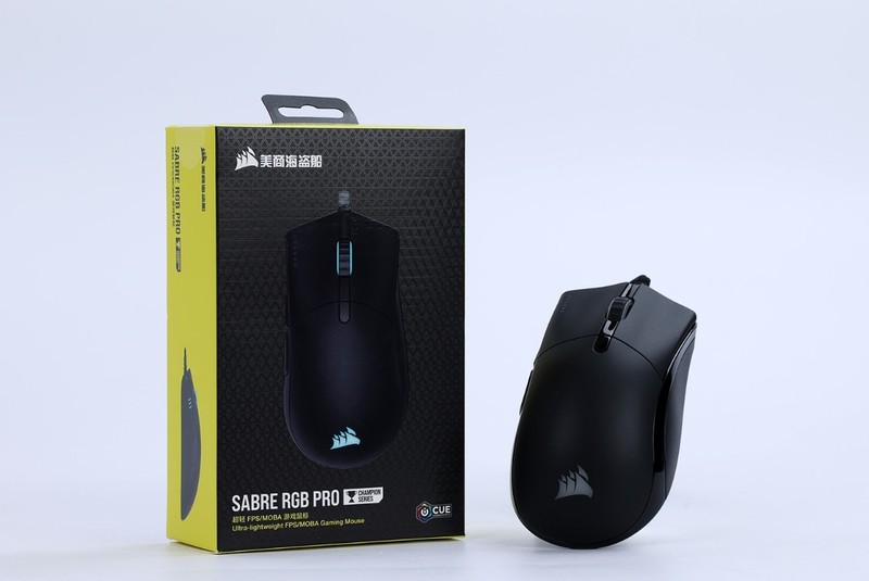 游戏党外设升级必备，美商海盗船K70 RGB PRO+ 圣剑SABRE有线鼠标使用分享