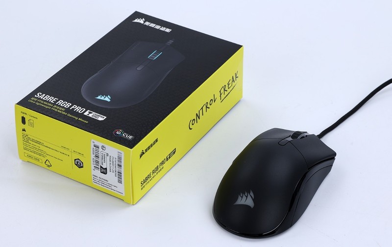 游戏党外设升级必备，美商海盗船K70 RGB PRO+ 圣剑SABRE有线鼠标使用分享