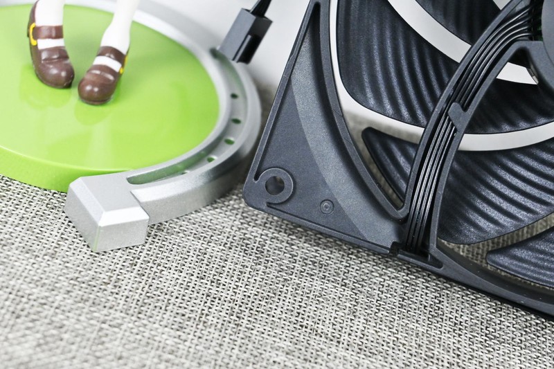 德商德静界PURE WINGS3 14CM风扇开箱试玩：创新高效散热设计