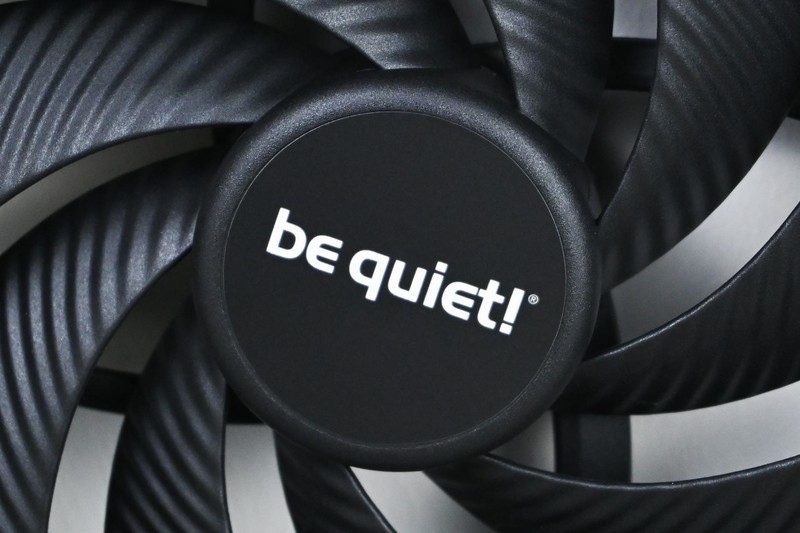 德商德静界PURE WINGS3 14CM风扇开箱试玩：创新高效散热设计