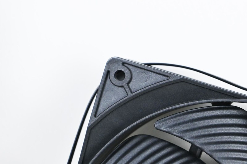 德商德静界PURE WINGS3 14CM风扇开箱试玩：创新高效散热设计