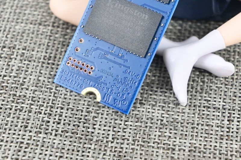 金士顿NV3 1TB固态硬盘开箱试玩：有想法的固件设定