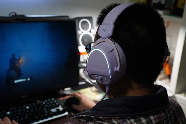 249元的游戏耳机能越几级？雷柏VH650上耳评测